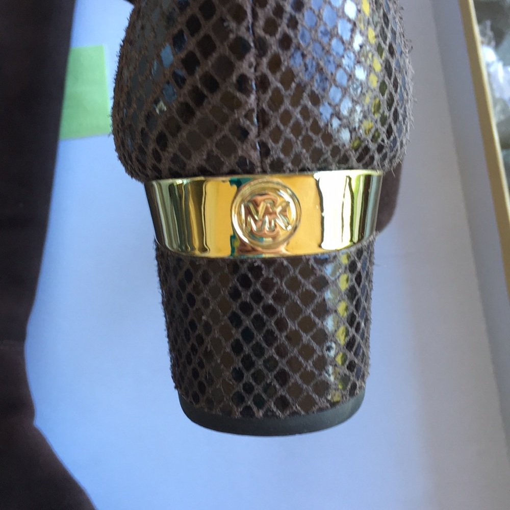 MICHAEL KORS KNEE HIGH BOOTS - Picture 3 of 4